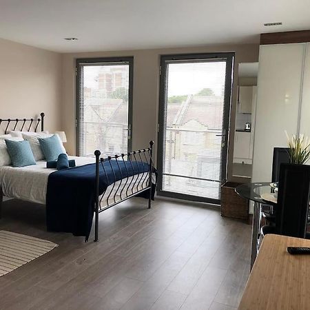 Studio Apartment Opposite Shoreditch Park Лондон Экстерьер фото